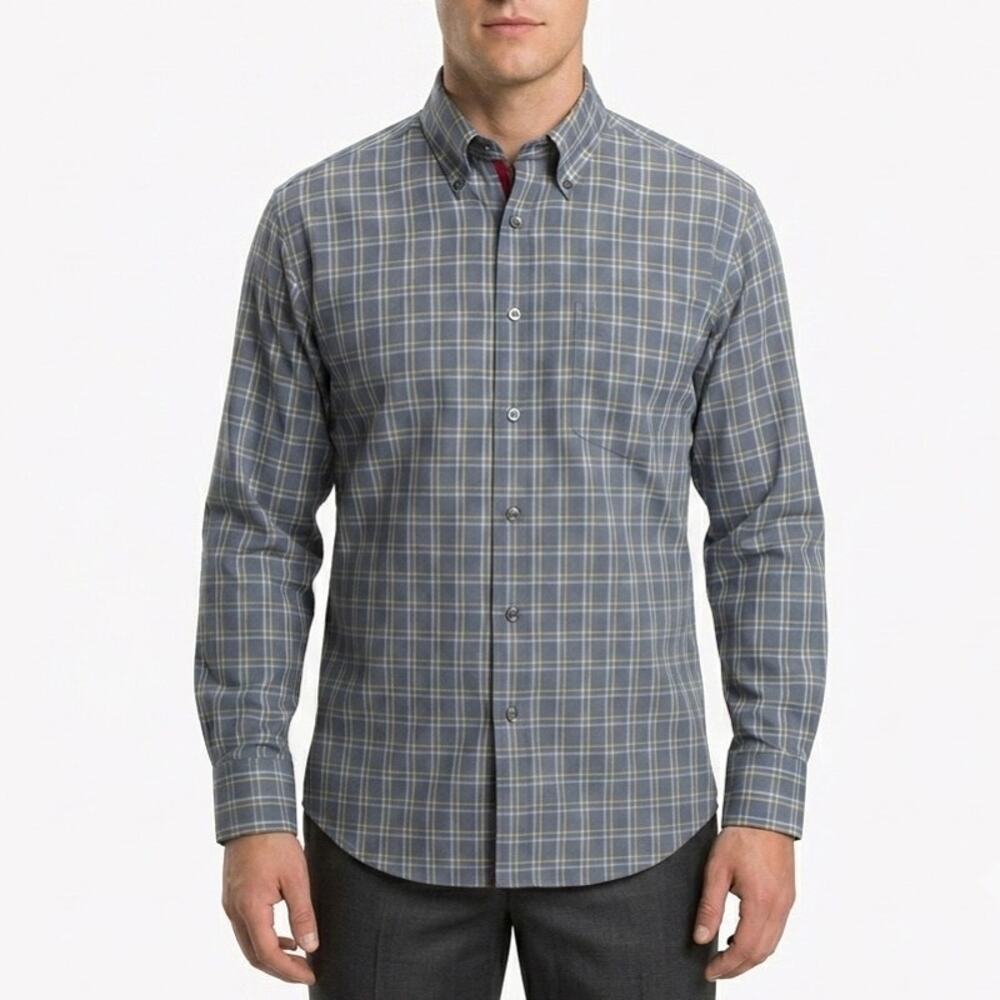 Tommy Hilfiger Men's Button Down Shirt Size M Plaid Blue Collared Long Sleeve